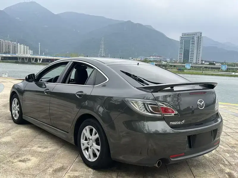 2010 Mazda Ruiyi с пробегом 140 000 км
