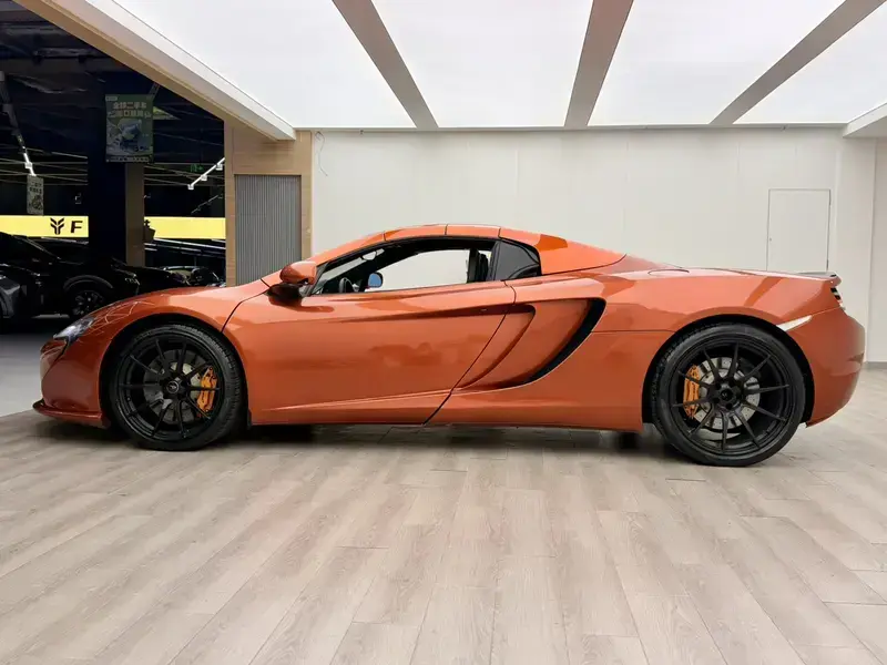 2015 McLaren 625C с пробегом 47 000 км