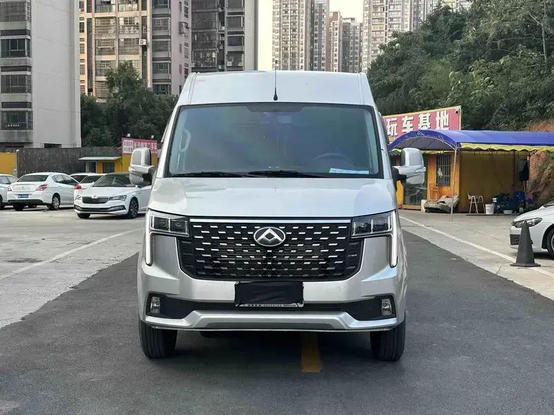 2025 Maxus Xintu V80 с пробегом 6 000 км