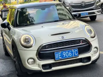 2016 Mini Electric MINI COOPER с пробегом 60 000 км