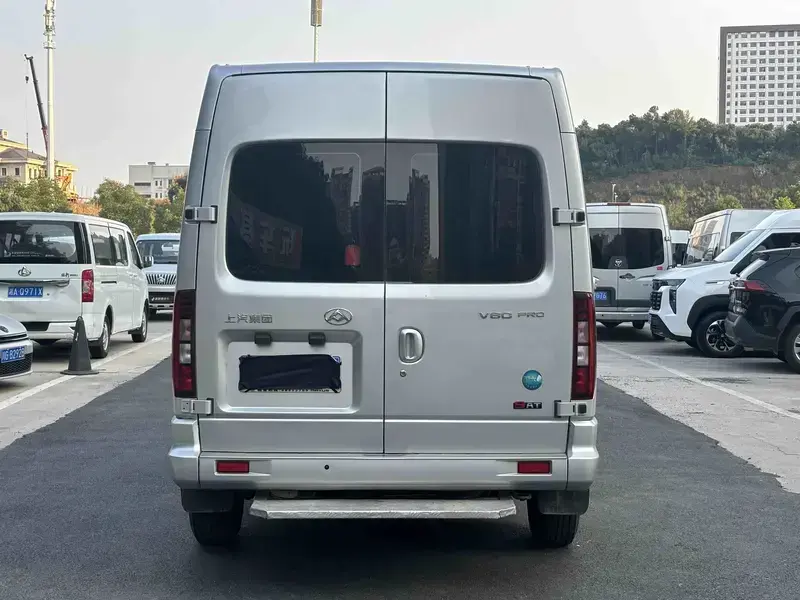 2025 Maxus Xintu V80 с пробегом 6 000 км