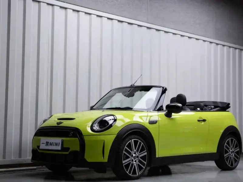 2023 Mini Electric MINI COOPER с пробегом 10 000 км