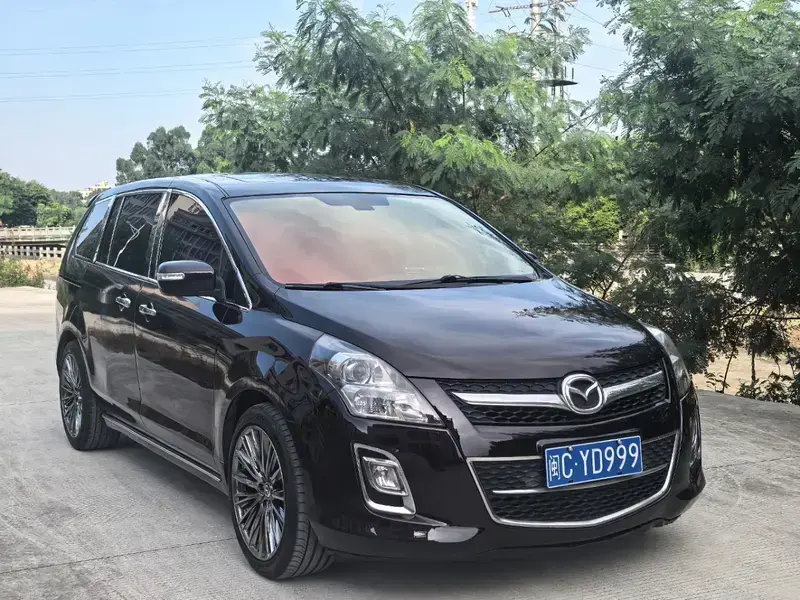 2011 Mazda 8 с пробегом 220 000 км