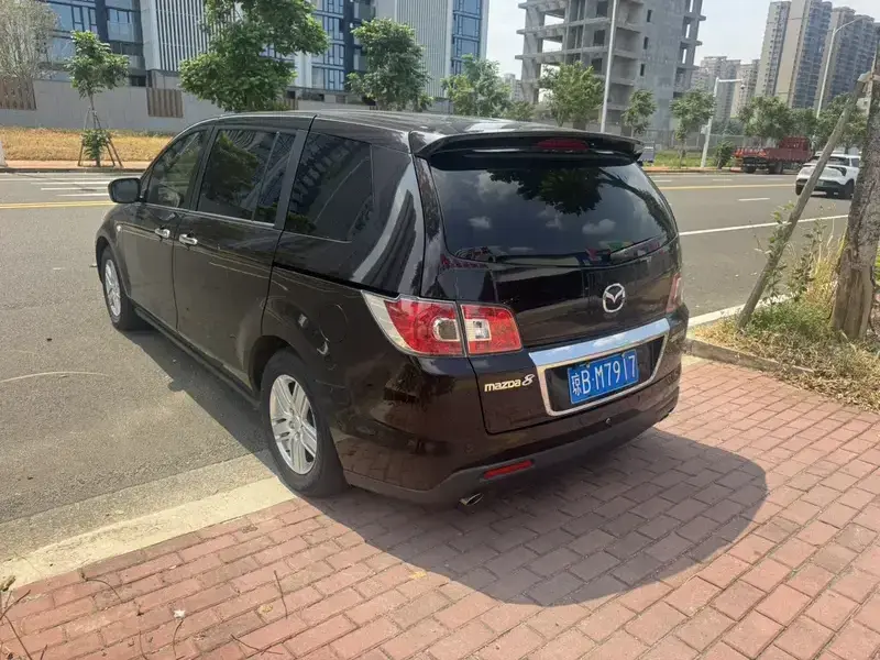 2013 Mazda 8 с пробегом 58 000 км