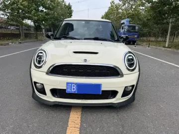 2012 Mini Electric MINI COOPER с пробегом 111 000 км