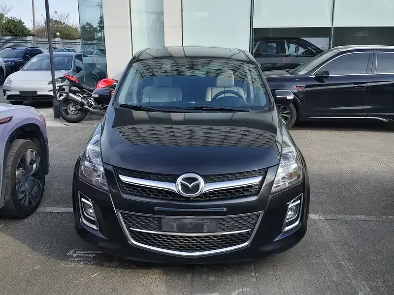 2011 Mazda 8 с пробегом 170 000 км