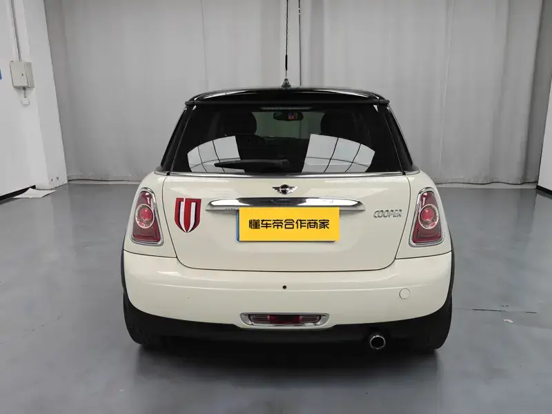 2012 Mini Electric MINI COOPER с пробегом 40 000 км