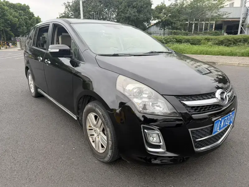 2013 Mazda 8 с пробегом 122 600 км