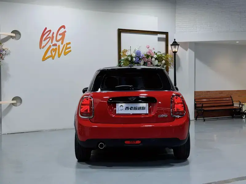 2018 Mini Electric MINI COOPER с пробегом 55 900 км