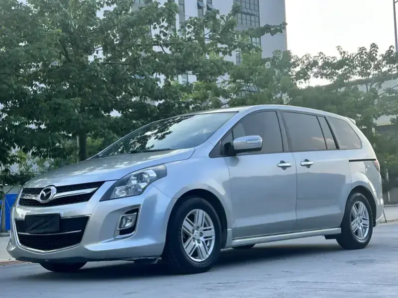 2011 Mazda 8 с пробегом 160 000 км