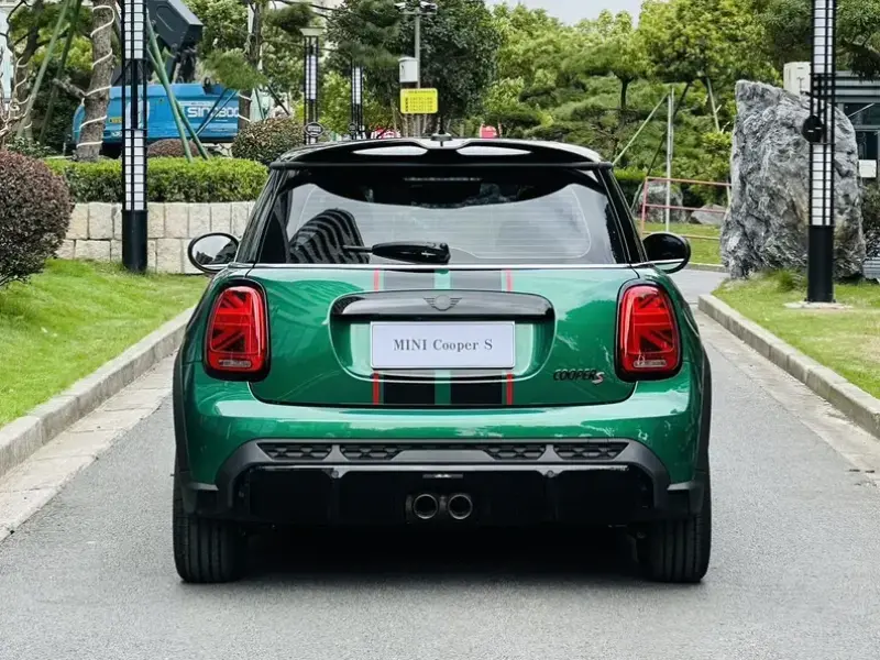2023 Mini Electric MINI COOPER с пробегом 5 000 км