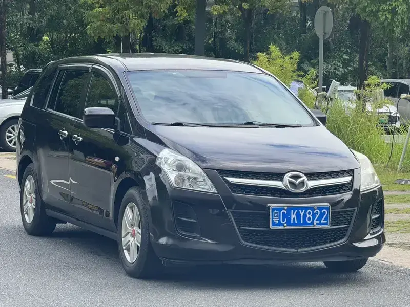2013 Mazda 8 с пробегом 110 000 км