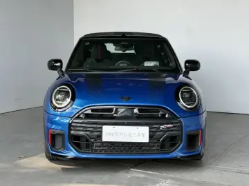 2025 Mini JCW с пробегом 17 000 км