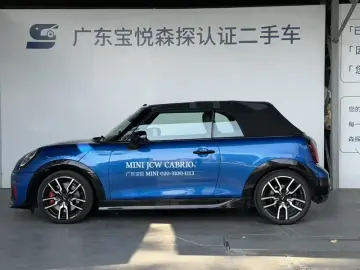 2025 Mini JCW с пробегом 17 000 км