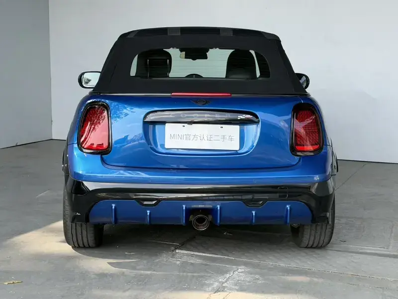 2025 Mini JCW с пробегом 17 000 км