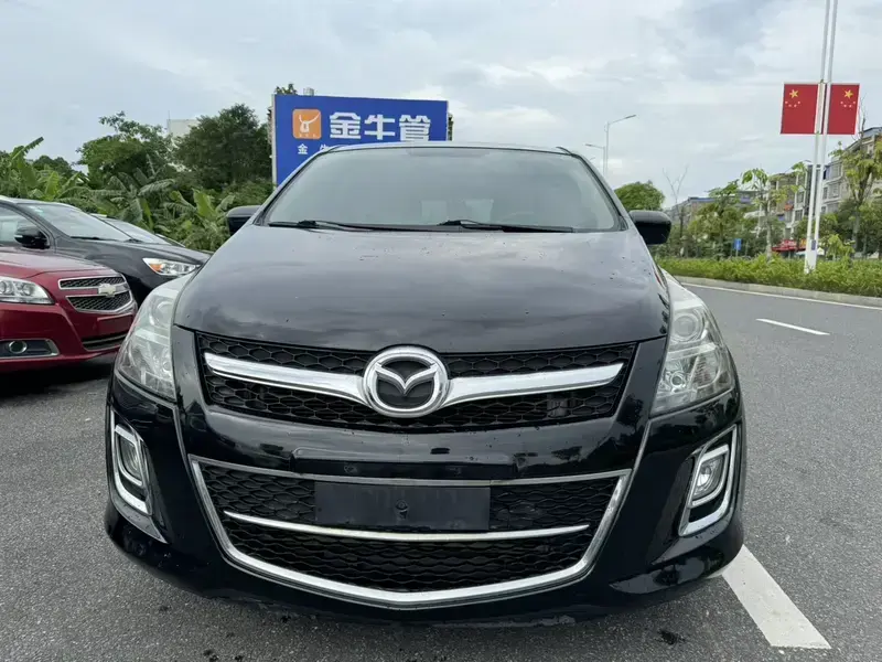 2011 Mazda 8 с пробегом 179 000 км