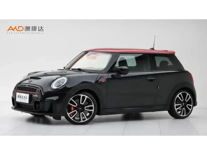 2022 Mini JCW с пробегом 45 900 км
