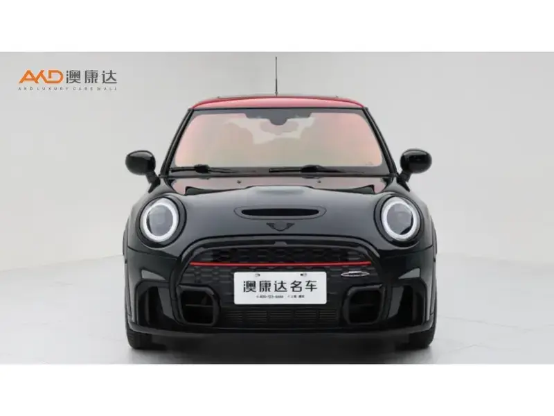 2022 Mini JCW с пробегом 45 900 км