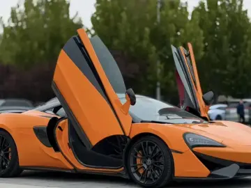 2015 McLaren 570 с пробегом 24 000 км