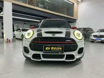 2021 Mini JCW с пробегом 56 000 км