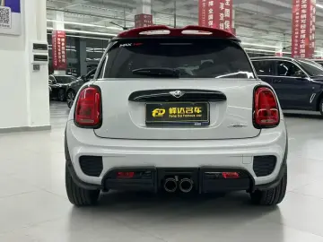 2021 Mini JCW с пробегом 56 000 км
