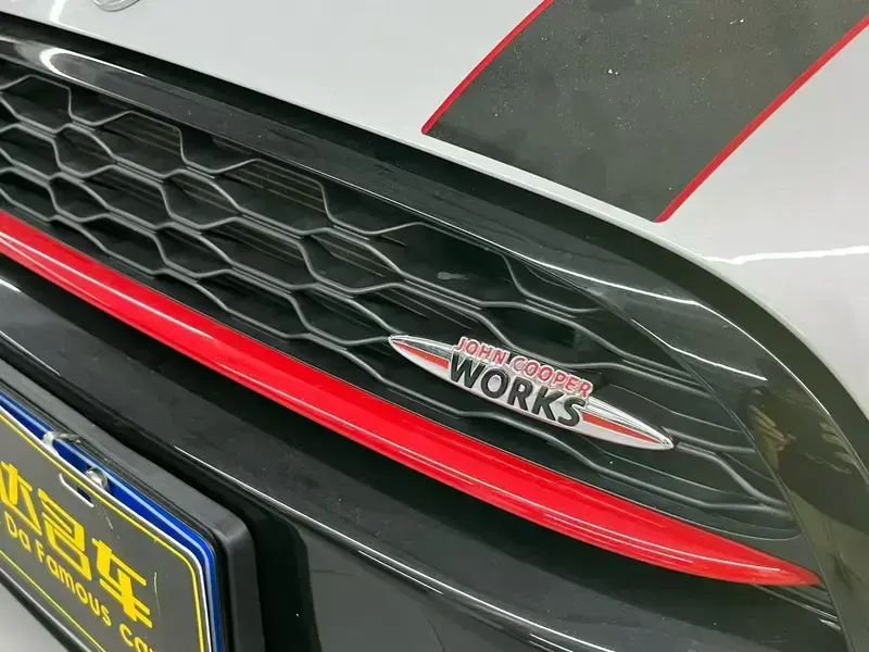 2021 Mini JCW с пробегом 56 000 км