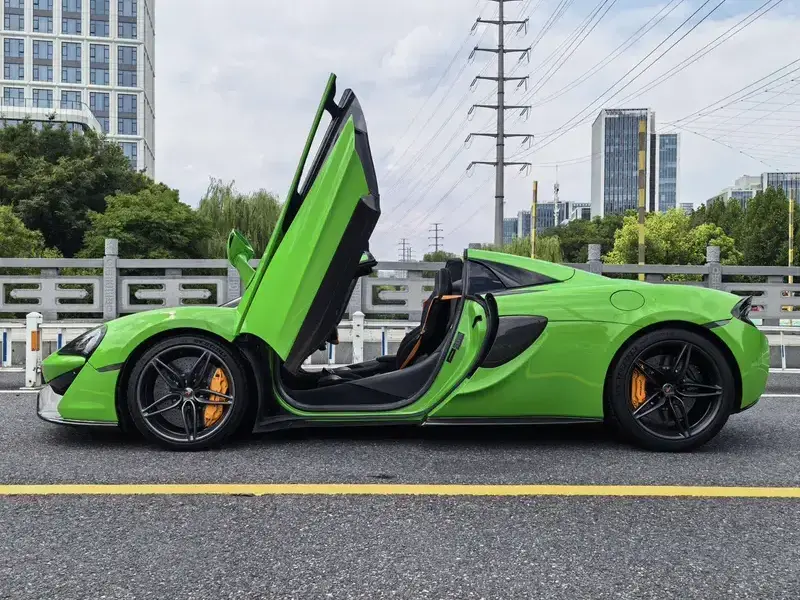 2019 McLaren 570 с пробегом 10 000 км