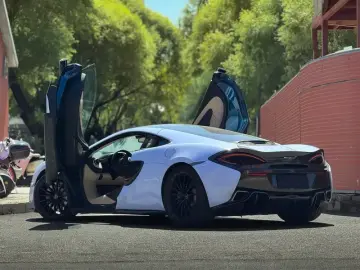 2015 McLaren 570 с пробегом 100 000 км