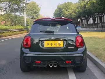 2021 Mini JCW с пробегом 43 000 км