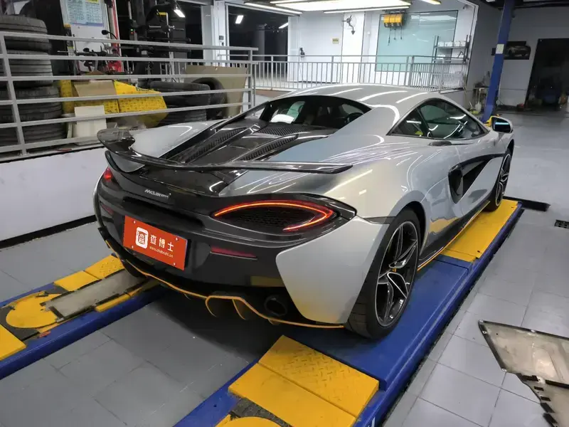 2015 McLaren 570 с пробегом 31 000 км