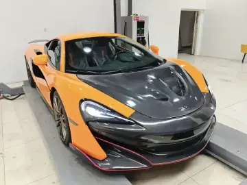 2015 McLaren 570 с пробегом 25 000 км