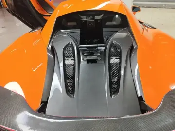 2015 McLaren 570 с пробегом 25 000 км
