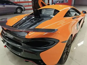 2015 McLaren 570 с пробегом 25 000 км