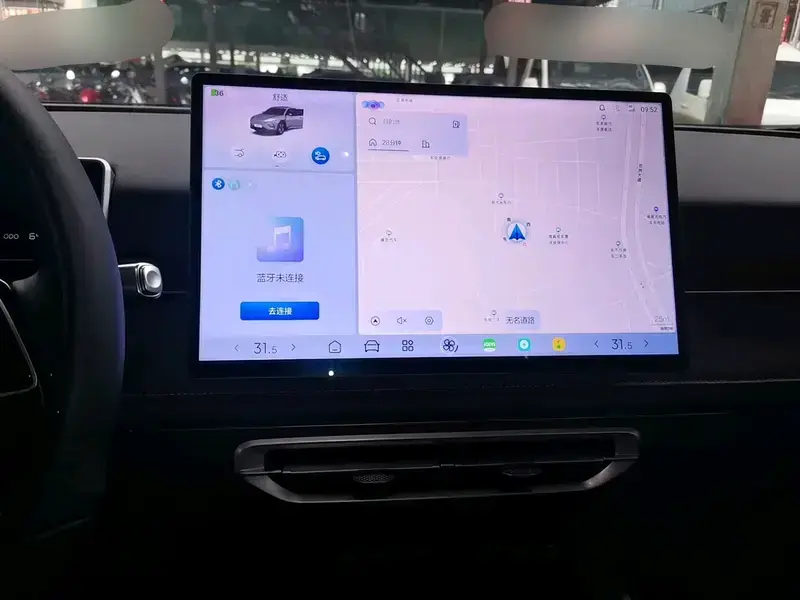 2023 Hozon Nezha X с пробегом 64 100 км