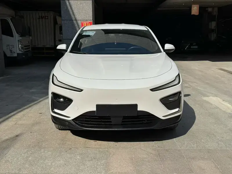 2023 Hozon Nezha X с пробегом 77 000 км