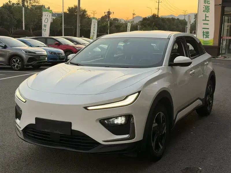 2023 Hozon Nezha X с пробегом 133 000 км