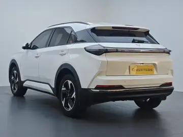 2023 Hozon Nezha X с пробегом 66 100 км