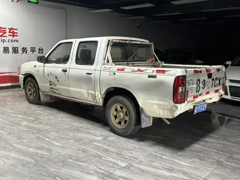 2013 Nissan D22 с пробегом 237 700 км
