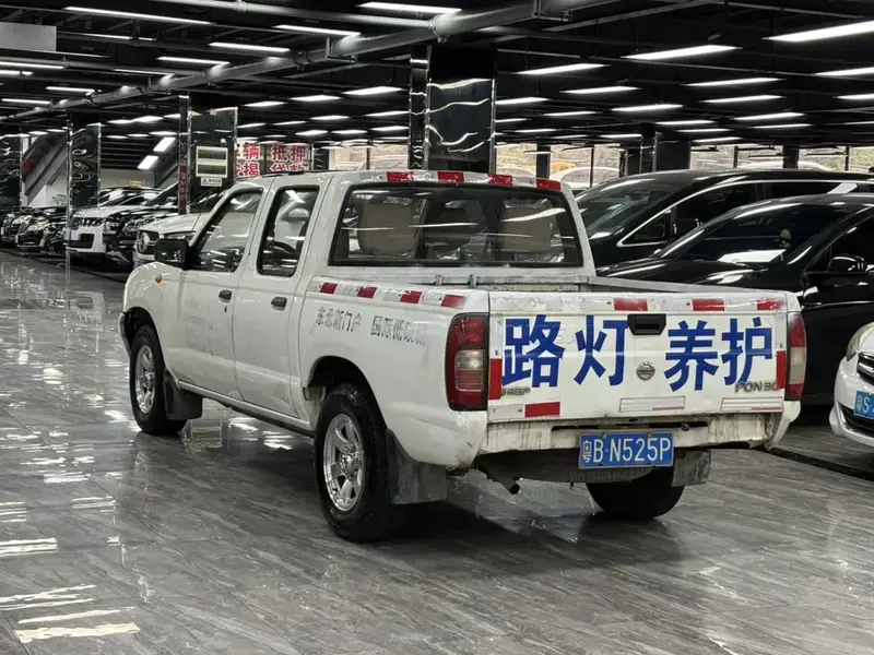 2013 Nissan D22 с пробегом 160 000 км