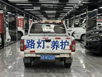 2013 Nissan D22 с пробегом 160 000 км