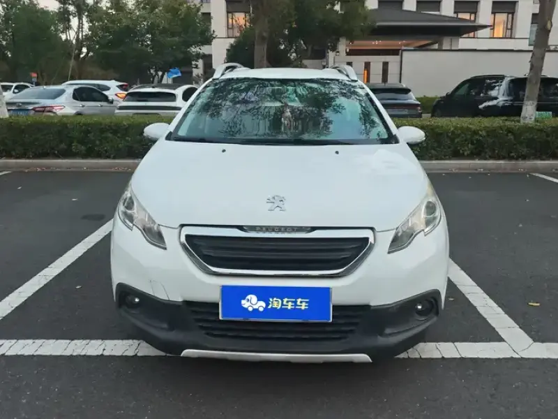2014 Peugeot e2008 с пробегом 76 000 км