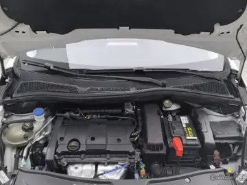 2014 Peugeot e2008 с пробегом 77 100 км