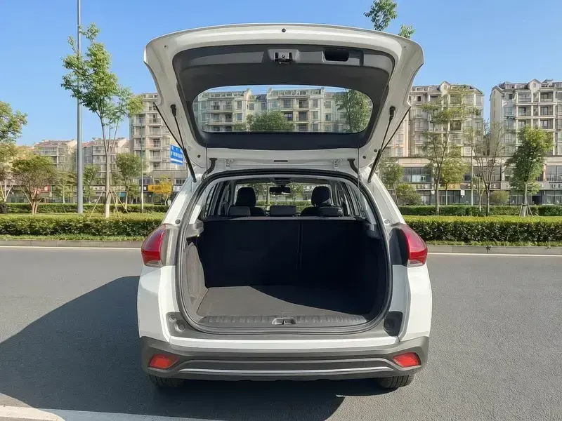 2014 Peugeot e2008 с пробегом 55 000 км