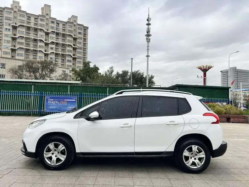 2014 Peugeot e2008 с пробегом 80 000 км