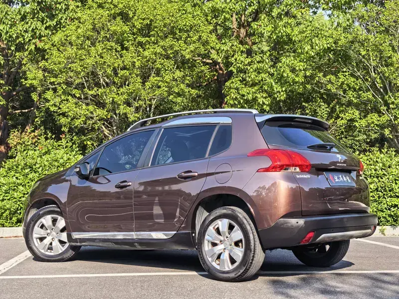 2014 Peugeot e2008 с пробегом 79 000 км