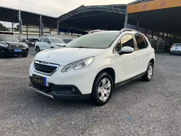 Peugeot e2008