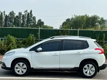 2015 Peugeot e2008 с пробегом 50 000 км
