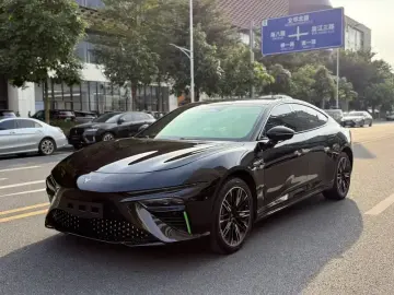 2022 Hozon Nezha S с пробегом 86 000 км