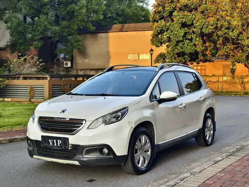 2014 Peugeot e2008 с пробегом 90 000 км