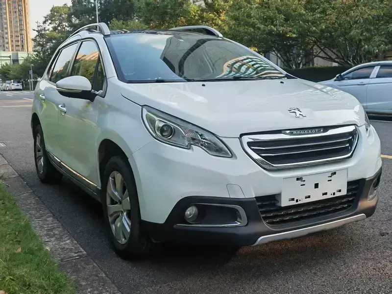 2014 Peugeot e2008 с пробегом 130 000 км